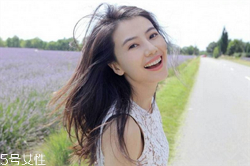 去角質(zhì)后臉上有刺痛感是怎么回事 去角質(zhì)后臉疼怎么辦 去角質(zhì)后臉上有刺痛感是怎么回事 去角質(zhì)后臉疼怎么辦