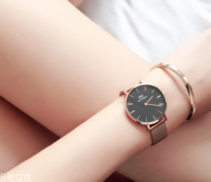 手表從網(wǎng)上買靠譜嗎？手表在網(wǎng)上買可靠嗎？