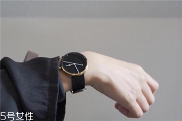 手表沒有刻度怎么用？手表沒有刻度怎么看時間？