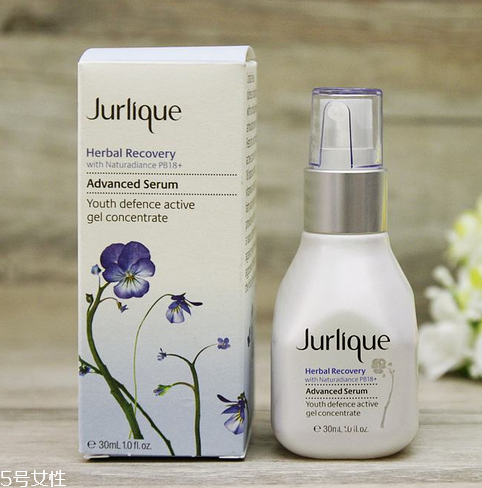 精華液為什么是油油的？精華液很油正常嗎？