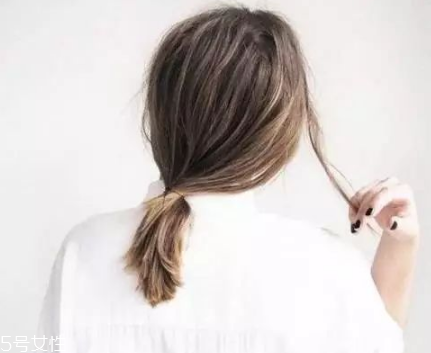 2022年頭發(fā)流行什么顏色 2022夏季流行發(fā)色 2022年頭發(fā)流行什么顏色 2022夏季流行發(fā)色