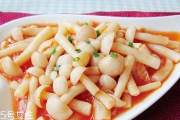 白玉菇能和西紅柿一起吃嗎？白玉菇能和番茄一起吃嗎？