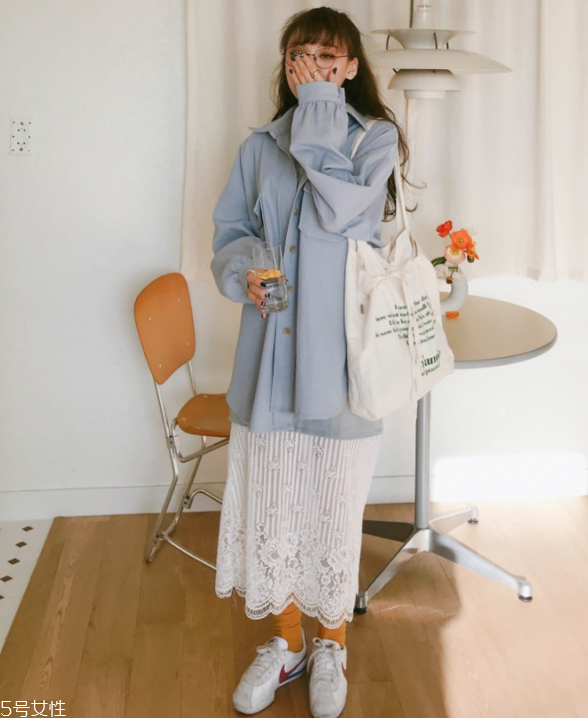 五分袖t恤怎么搭配 五分袖配什么褲子 五分袖t恤怎么搭配 五分袖配什么褲子