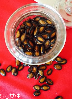 西瓜子怎么剝開？西瓜子的正確吃法