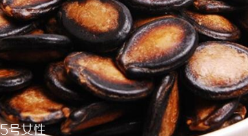 西瓜子的熱量 西瓜子對(duì)減肥的影響 西瓜子的熱量 西瓜子對(duì)減肥的影響