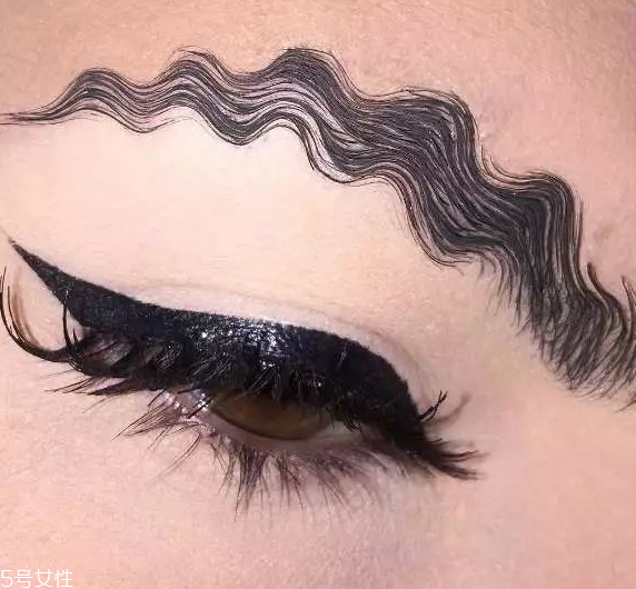 王菊波浪眉怎么畫(huà) 王菊同款波浪眉詳細(xì)畫(huà)法教程