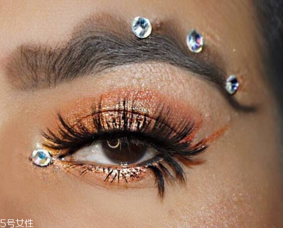 王菊波浪眉怎么畫(huà) 王菊同款波浪眉詳細(xì)畫(huà)法教程