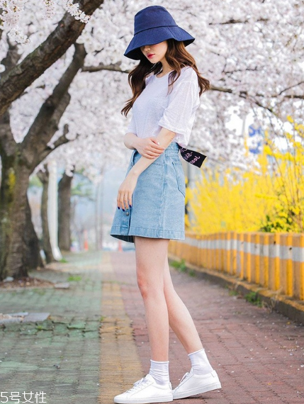 夏天戴什么帽子好看？夏季帽子搭配圖片