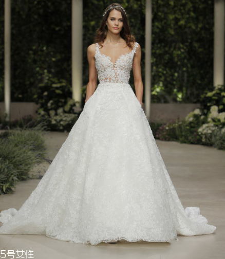 婚紗可以用洗衣機(jī)洗嗎？婚紗用洗衣機(jī)洗好嗎？