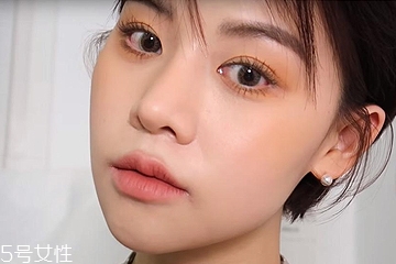 夏季全啞光橘調(diào)妝容教程 油皮必備全啞光妝 夏季全啞光橘調(diào)妝容教程 油皮必備全啞光妝