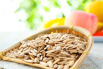 葵瓜子酥的做法？葵瓜子酥好吃嗎？