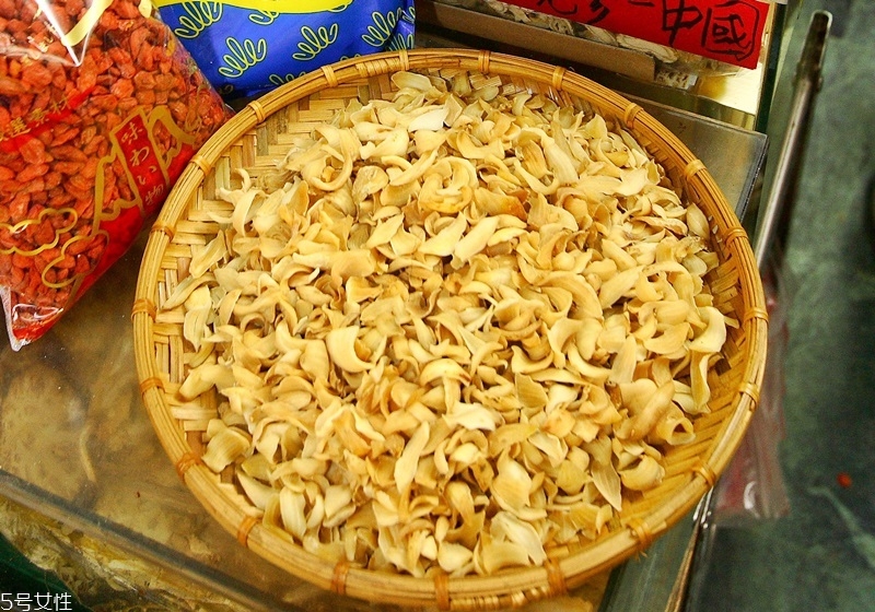 中藥是不是見(jiàn)效慢 看疾病的種類(lèi)