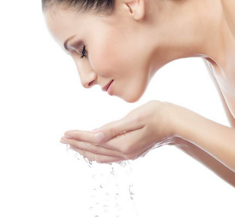 敏感肌能用美白產(chǎn)品嗎？美白產(chǎn)品敏感肌可以用嗎？