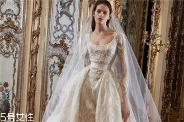 婚紗要幾套？結(jié)婚要準(zhǔn)備幾套婚紗？