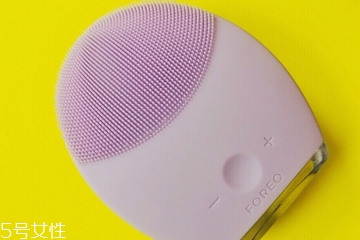 敏感肌能用潔面儀嗎？敏感肌適合用潔面儀嗎？