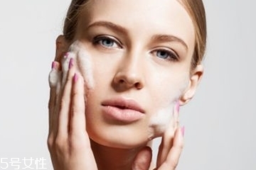 敏感肌可以用清潔面膜嗎？清潔面膜敏感肌可以用嗎？