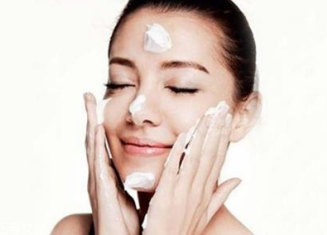 敏感肌可以用水楊酸嗎？水楊酸適合敏感肌嗎？