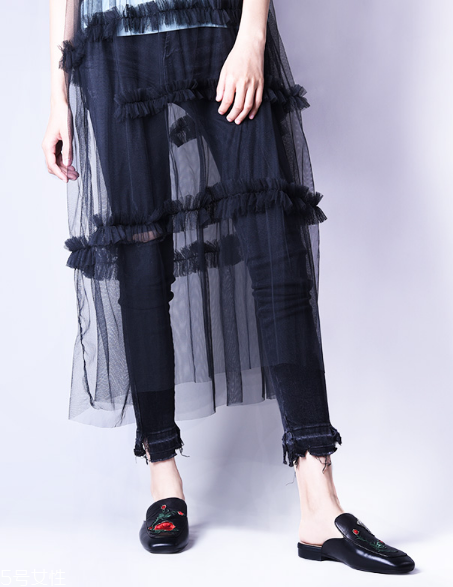 夏天穿什么鞋子百搭？夏季百搭鞋子圖片