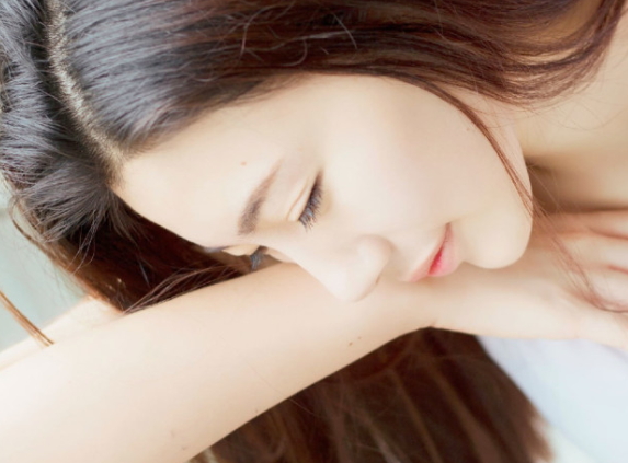 雙眼皮修復(fù)價(jià)錢是多少？雙眼皮修復(fù)要做幾次