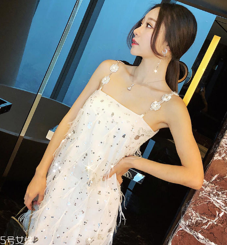 2022夏季女裝流行趨勢(shì) 2022夏季女裝流行什么款式 2022夏季女裝流行趨勢(shì) 2022夏季女裝流行什么款式