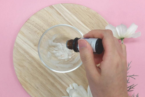 凡士林的妙用有哪些 凡士林的妙用有哪些