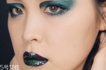 創(chuàng)意綠色眼妝圖片教程 超酷綠色妝容畫法步驟 創(chuàng)意綠色眼妝圖片教程 超酷綠色妝容畫法步驟