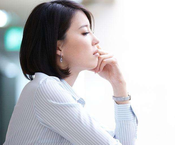 歪鼻矯正一般多少錢？歪鼻矯正掛風(fēng)險(xiǎn)大嗎