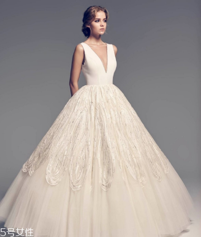 婚紗發(fā)黃了怎么洗白？婚紗發(fā)黃怎么辦？