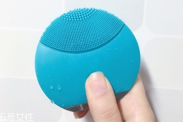 干皮可以用洗臉儀嗎？干皮適不適合用洗臉儀？