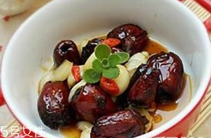 花生衣的吃法 花生衣怎么吃？