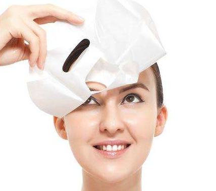 干皮可以用清潔面膜嗎？干皮需要用清潔面膜嗎？