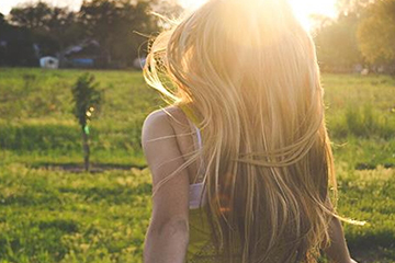 種植牙和鑲牙哪個更好？種植牙和鑲牙區(qū)別