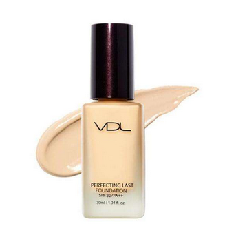 油皮適合氣墊還是粉底液 油皮用粉底液還是氣墊？