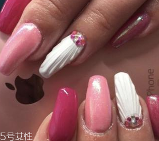 貝殼美甲圖片2022新款式夏天 俏皮又仙氣的4款貝殼指甲 貝殼美甲圖片2022新款式夏天 俏皮又仙氣的4款貝殼指甲