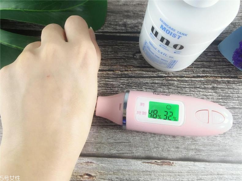 吾諾乳液好不好 吾諾乳液保濕效果評(píng)測(cè) 吾諾乳液好不好 吾諾乳液保濕效果評(píng)測(cè)