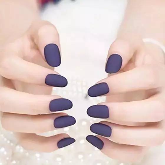 霧面指甲圖片 28個霧面指彩提案 霧面指甲圖片 28個霧面指彩提案