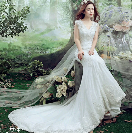 婚紗租一天多少錢？婚紗租金一般是多少？