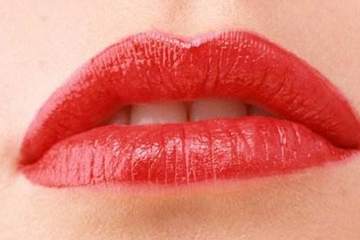 厚唇變薄術(shù)多少錢？厚唇變薄術(shù)風(fēng)險(xiǎn)大嗎