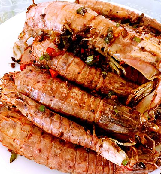 皮皮蝦能和牛肉一起吃嗎？皮皮蝦能和牛肉同吃嗎？