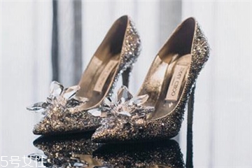 婚鞋可以送人嗎？婚鞋送人好嗎？