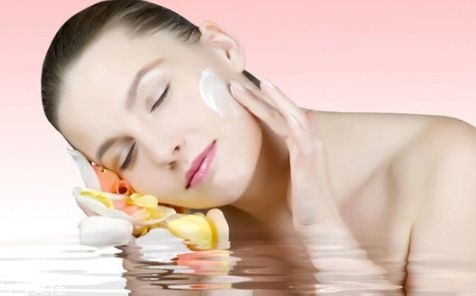 隔離霜的作用是什么 隔離霜的作用 隔離霜的作用是什么 隔離霜的作用