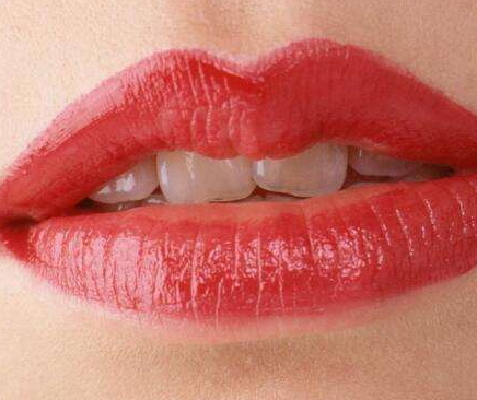 兔唇修復(fù)要多少錢？兔唇修復(fù)風(fēng)險大嗎