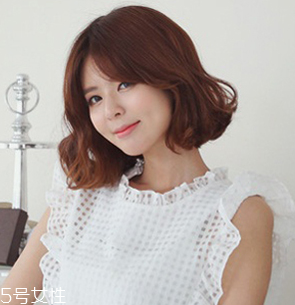齊腮短發(fā)怎么扎丸子頭 齊腮短發(fā)怎么打理好看 齊腮短發(fā)怎么扎丸子頭 齊腮短發(fā)怎么打理好看