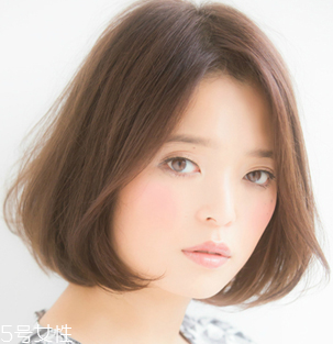 齊腮短發(fā)怎么扎丸子頭 齊腮短發(fā)怎么打理好看 齊腮短發(fā)怎么扎丸子頭 齊腮短發(fā)怎么打理好看