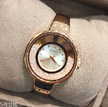 阿吉豆手表多少錢？阿吉豆手表什么價位？