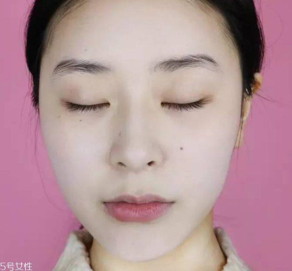 蘭芝氣墊隔離怎么用 蘭芝氣墊隔離使用方法 蘭芝氣墊隔離怎么用 蘭芝氣墊隔離使用方法