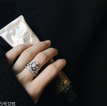 鉆戒可以換黃金嗎？鉆戒能換成黃金戒指嗎？