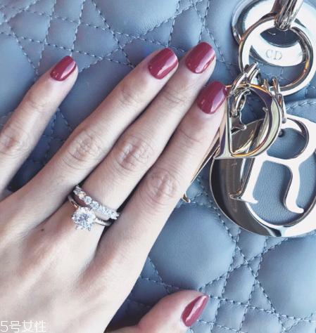 鉆戒可以換戒托嗎？鉆戒的戒托能換嗎？