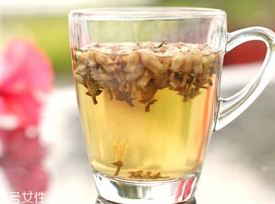 梅花可以泡水喝嗎？梅花泡水的功效