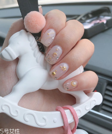 婚紗美甲圖片2022新款式 簡(jiǎn)單優(yōu)雅時(shí)尚7款婚紗美甲 婚紗美甲圖片2022新款式 簡(jiǎn)單優(yōu)雅時(shí)尚7款婚紗美甲